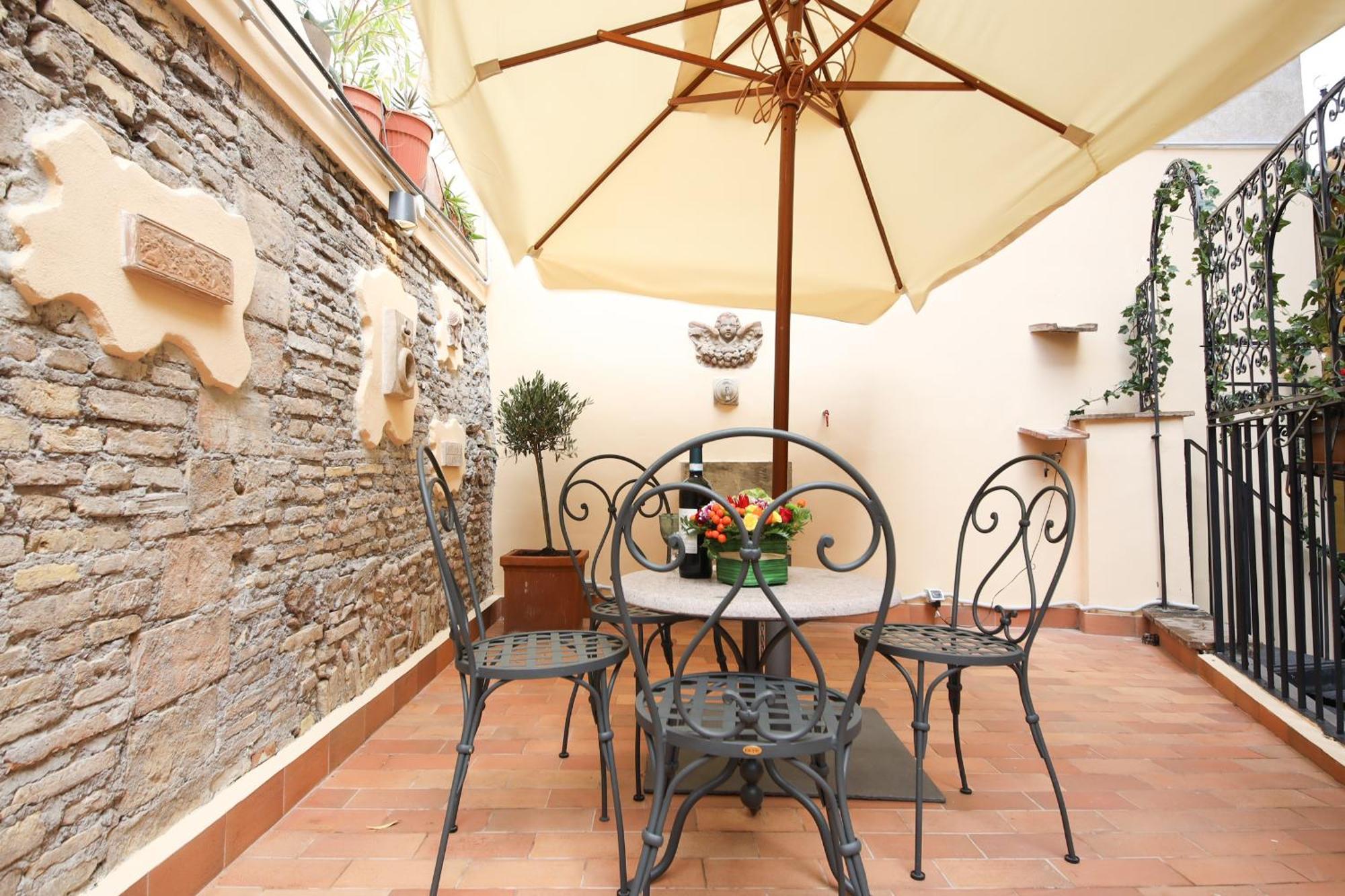 Apartment Domus Minelli Navona By Ghor