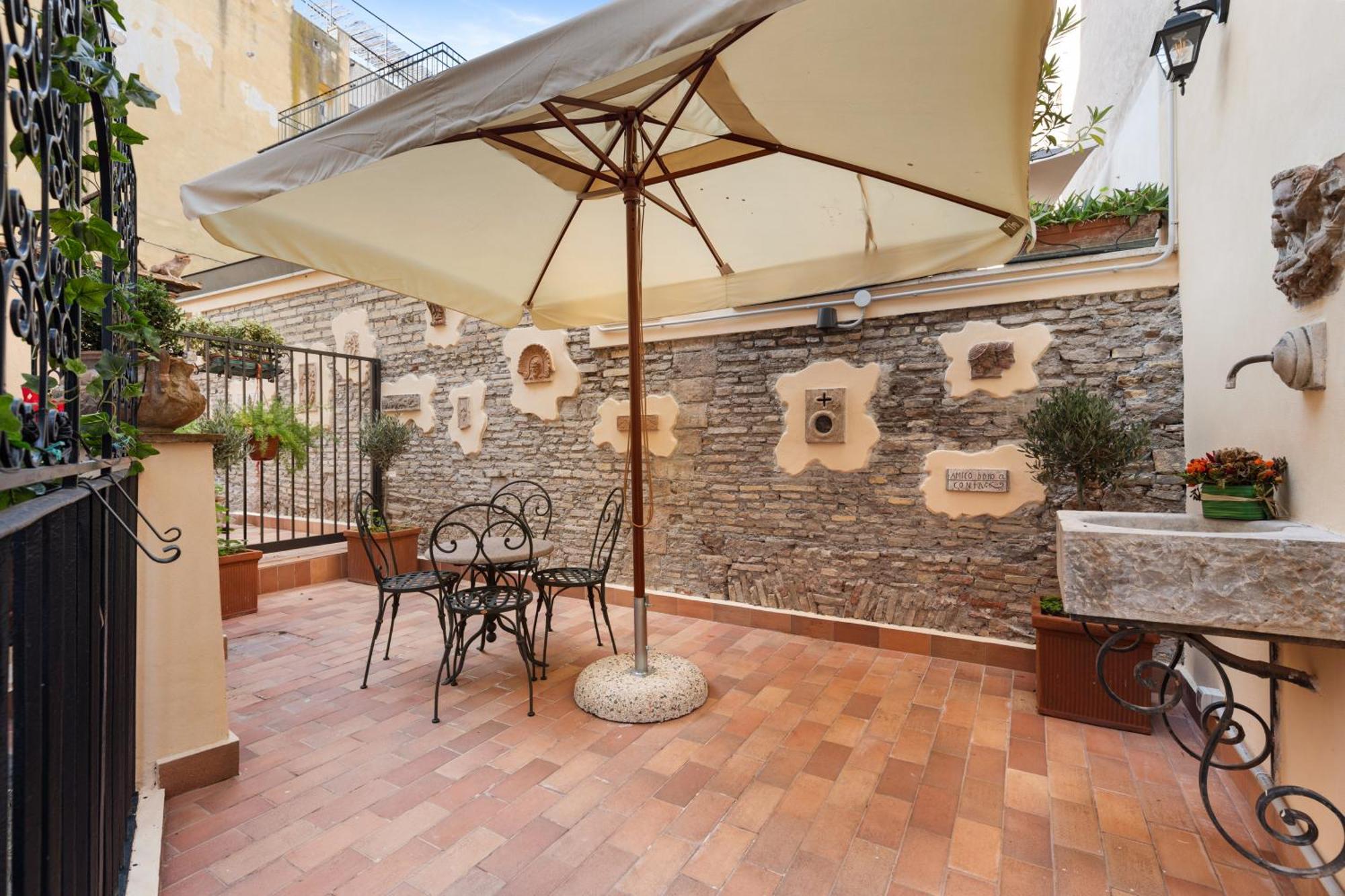 Domus Minelli Navona By Ghor Apartment *